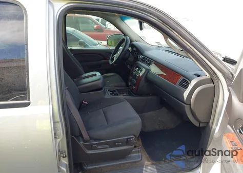 2011 Chevrolet Tahoe Ls из США, поврежденный, VIN 1GNSCAE01BR391518